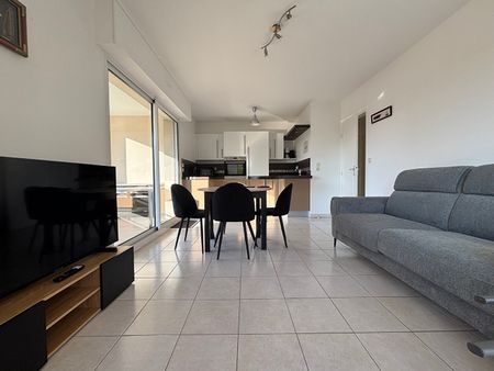 Location Appartement 2 pièces 38m² - Photo 2