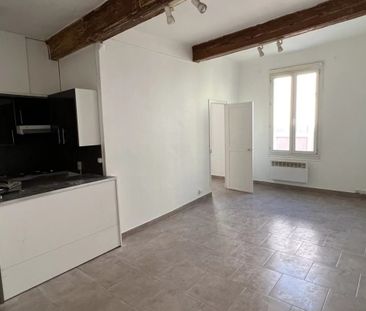 Location Type 1 Bis en plein Centre Ville - Photo 3