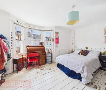 4 bedroom terraced house to rent - Photo 4