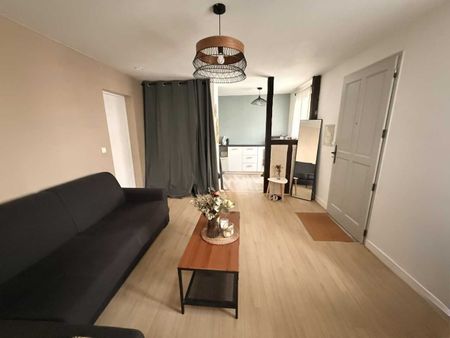 Location Appartement 1 pièce 30m² - Photo 2