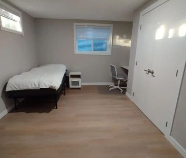 Basement Furnished Room w/ Utilities Included — 1 Bedroom Room For ... - Photo 1