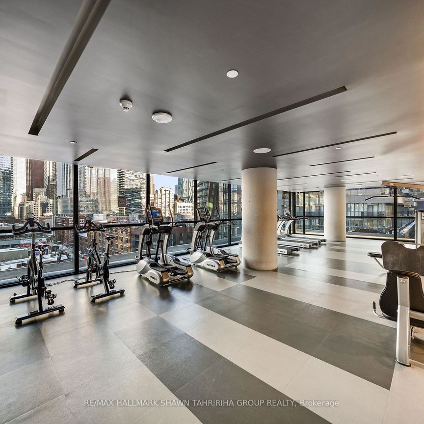 For Lease - 290 Adelaide Street Unit# 3411, Toronto, Ontario - Photo 1