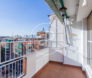 Penthouse for rent in calle Clara del Rey. - Photo 6