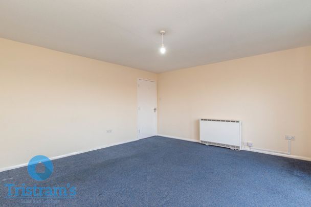 2 bed Apartment for Rent - Photo 1