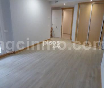 Piso en alquiler en Plaza de la Trinidad - Photo 1