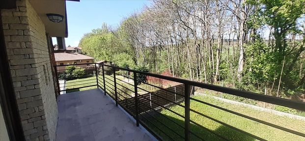 Kiadó újszerű állapotú ház - Üröm - Photo 1