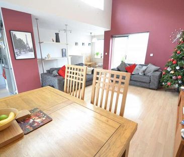 Betsham Street, Hulme, Manchester, M15 - Photo 2