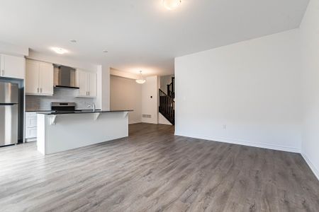 For Lease - 1700 Dance Court, Milton, Ontario - Photo 3