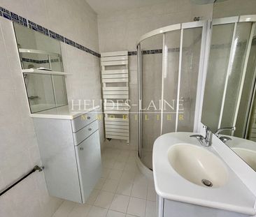 Location Appartement 3 pièces 67m² AVRANCHES 50300 - Photo 6