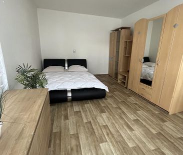 Pronájem bytu 1+1 40 m2 - Photo 1