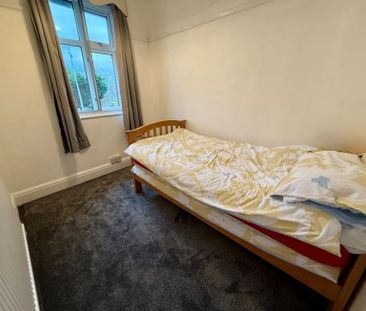 3 Bedroom Semi Detached To Let - Photo 5