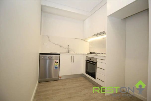 “LARGE ONE BEDROOM UNIT WITH STUDY” - Photo 1