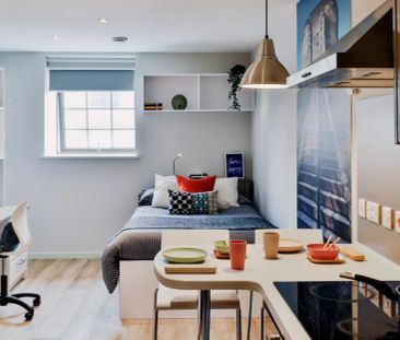 Classic Studio - Courtyard View - Photo 4