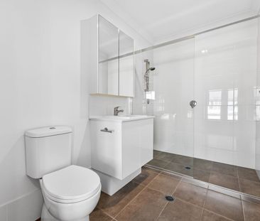 Stunning Brand-New Townhouse with Lawn Garden Available to Rent Now - Photo 1