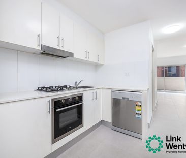 102/2a Lister Avenue, Rockdale, NSW 2216 - Photo 3