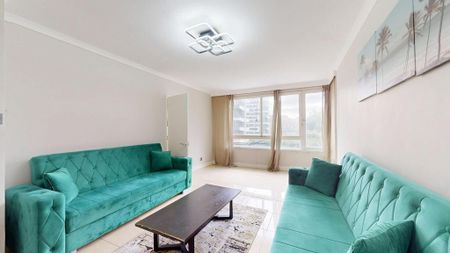 1 bedroom flat to rent - Photo 3