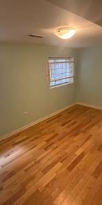 1 Bedroom and den Near VGH - Photo 4