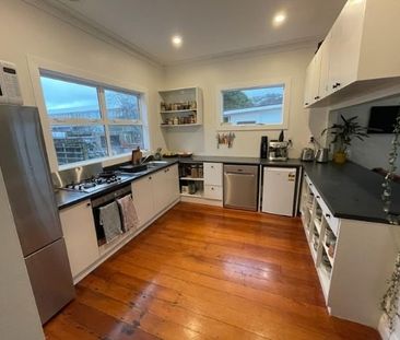 25 Luxford Street, Berhampore - Photo 3