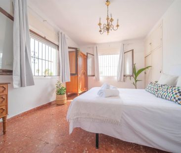 Casa o chalet de alquiler en Calle Hernán Cortés, 15, Chaparil - To... - Photo 2