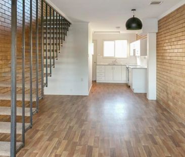 2/227 Flowers Avenue, Frenchville - Photo 6