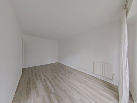 Location Appartement 1 pièce 22m² PARIS 13ème - Photo 5