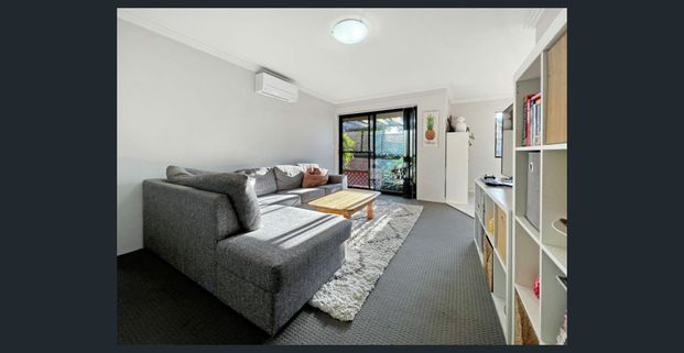 2-Bedroom Unit in Prime Location – Steps from Kingswood Hospital - Photo 1