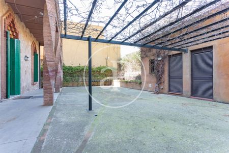 House for Rent on General Vives Street - Photo 5