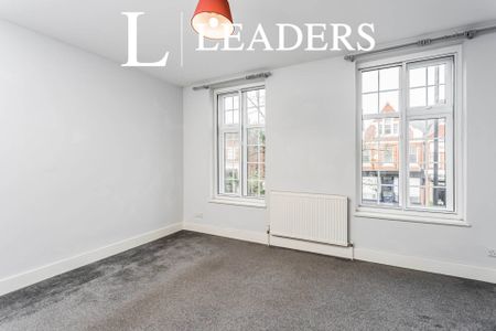 2 bedroom apartment to rent The Broadway - Photo 4