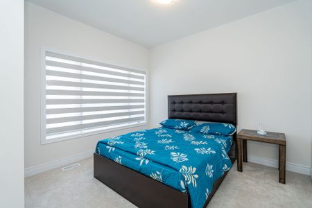 For Lease - 40 Icon Street, Brampton, Ontario - Photo 5