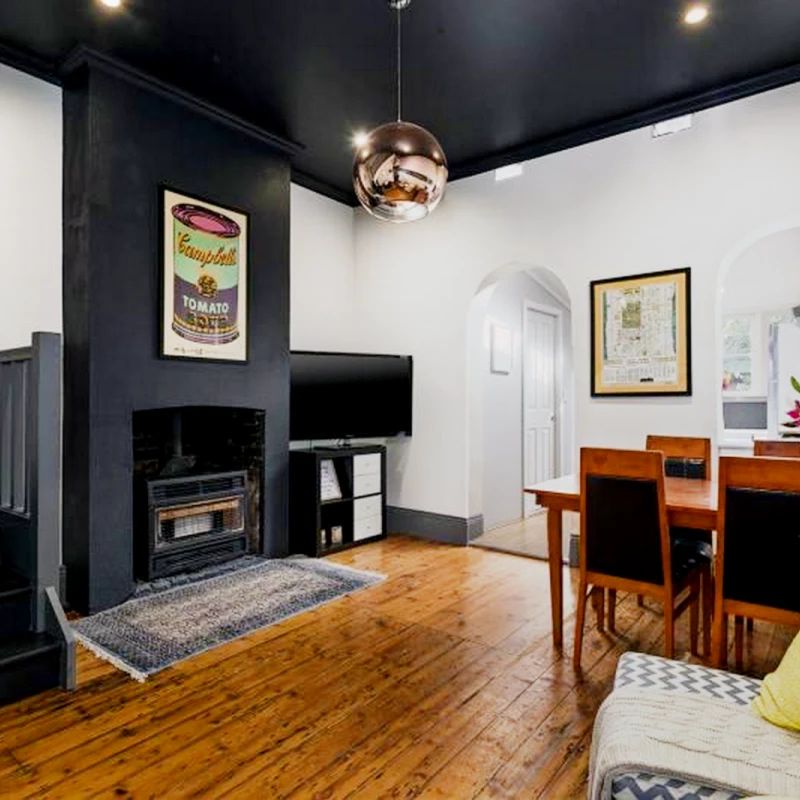 3 Bed, 1 Bath - Photo 1