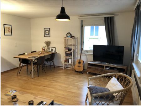 charmante 2.5-Zimmerwohnung zu vermieten - Foto 3