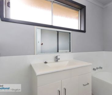 Central Family Home - Photo 5