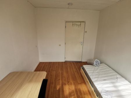 Te huur: Kamer St Petrus Canisiuslaan in Eindhoven - Photo 3