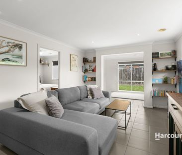 Stylish Family Home with Space, Comfort, and Convenience - Photo 2