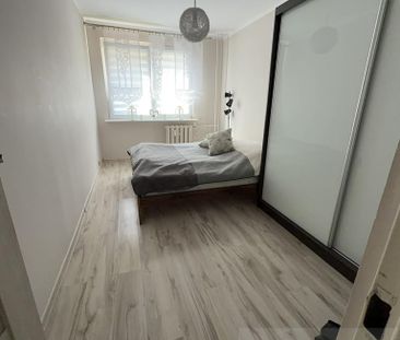 26 Kwietnia, Police - Photo 5