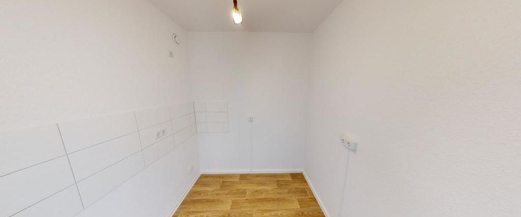 3-Raum-Wohnung und einen Spielplatz im Wohnumfeld - Photo 1