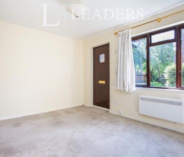 1 bedroom maisonette to rent - Photo 4