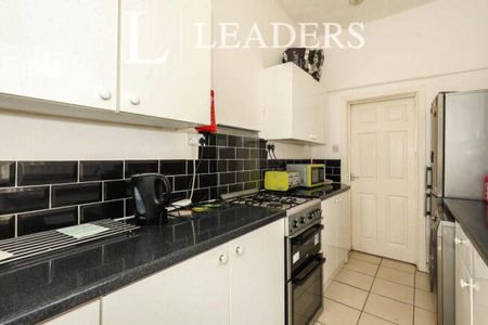 1 bedroom terraced to rent Fletcher Road, Stoke-on-Trent, Staffordshire, ST4 - Photo 5
