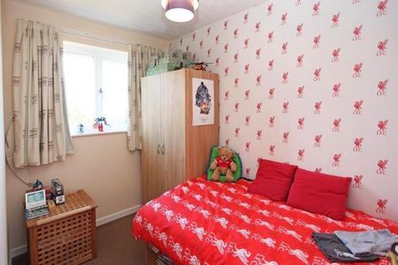 2 bedroom end of terrace house to rent - Photo 5