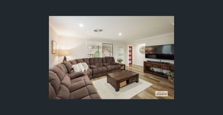 Immaculate Four Bedroom Family Home - Photo 2