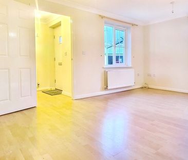 2 bed terraced house to rent in Bluebell Court, Bishops Cleeve, GL52 - Photo 1