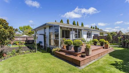 Spacious & Sunny in Casebrook - Photo 3