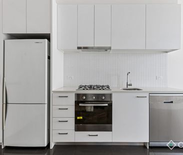 6 Month Lease - Photo 3