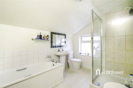 2 bedroom terraced house to rent - Photo 4