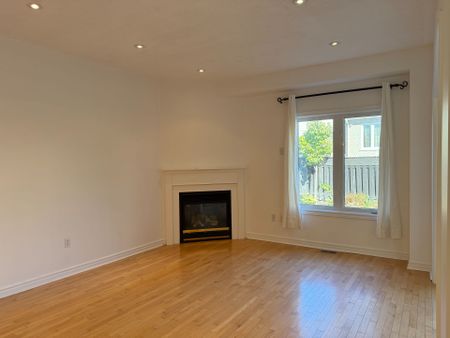 For Lease - 37 Osmond Appleton Road, Markham, Ontario - Photo 3