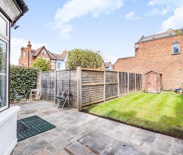 Studio to rent - Photo 6