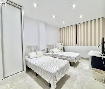 Casa adosada de alquiler en Bahía de Marbella - Photo 1