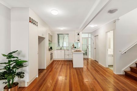 Unit 1/44 High Street South , Kew. - Photo 5