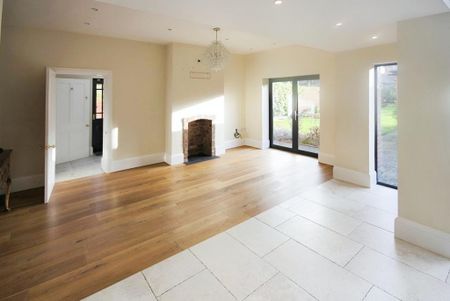 6 bedroom semi-detached house to rent - Photo 3