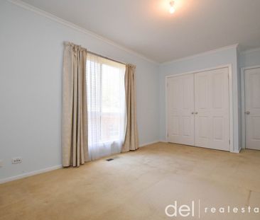 Beautiful Family Home - Photo 4